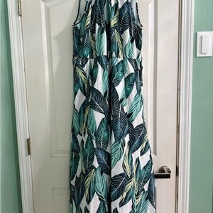 BloomChic Tropical Leaf Print Dress